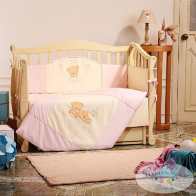 Комплект в детскую кроватку 6 предметов «Tiny Love» розовый