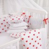 Комплект в детскую кроватку 6 предметов «Сердца красные»